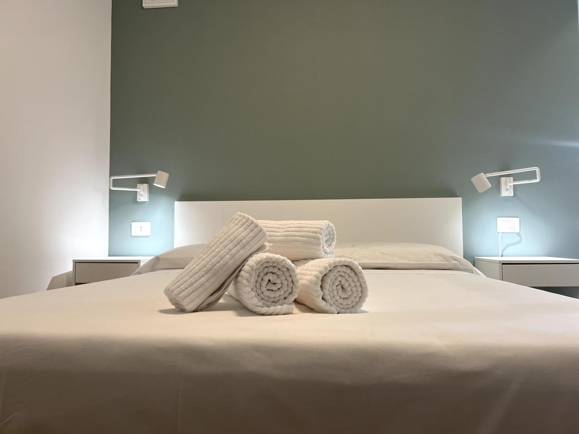 Near Vatican, Irnerio 47 Guest House Рим Номер фото