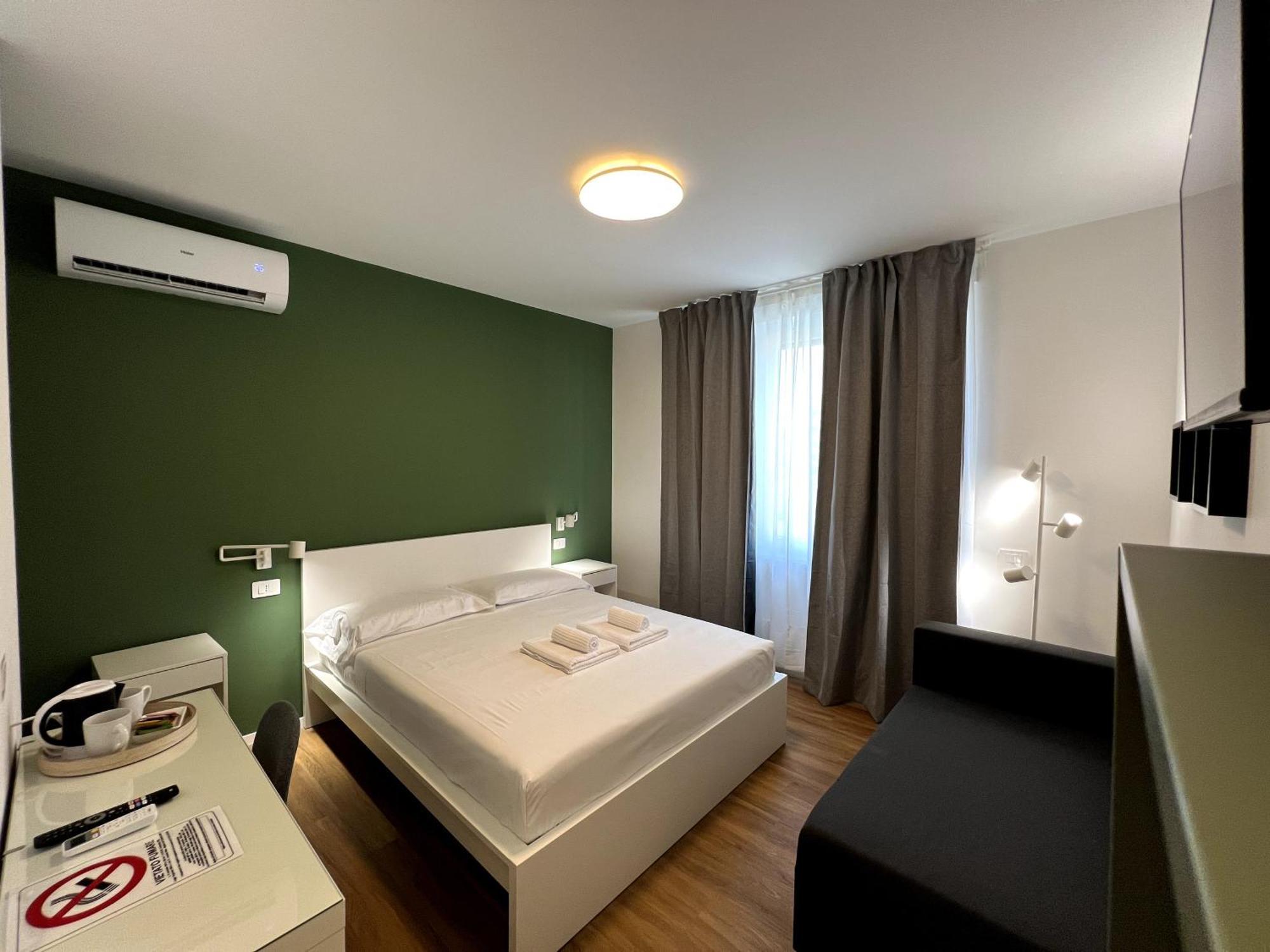 Near Vatican, Irnerio 47 Guest House Рим Номер фото