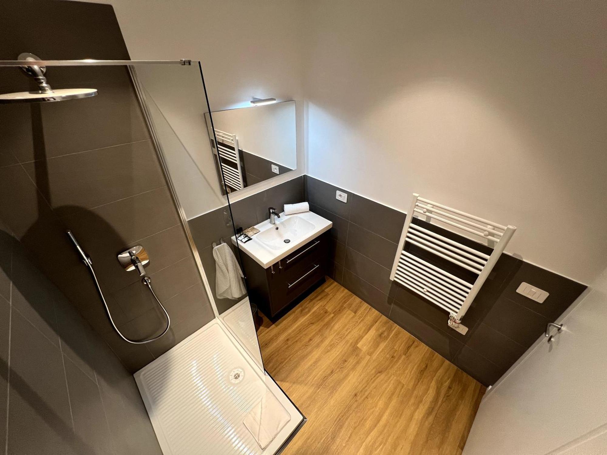 Near Vatican, Irnerio 47 Guest House Рим Номер фото